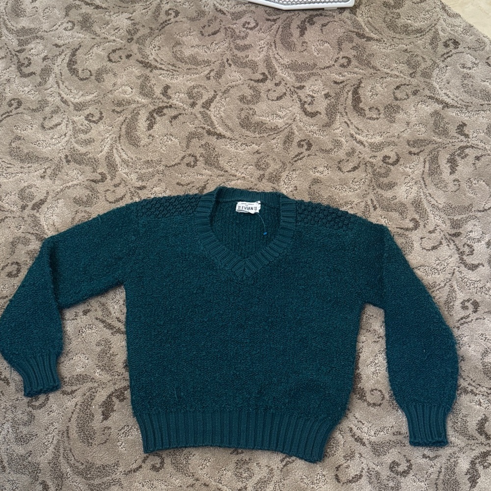 Vintage Teal V-Neck Sweater acrylic n wool